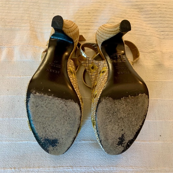 Fendi woven raffia embroidered platform heels - Picture 5 of 6